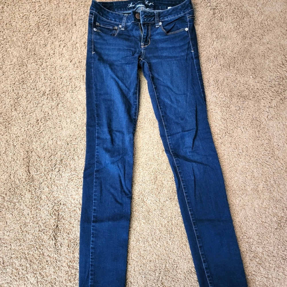 American Eagle size 4 regular skinny jeans